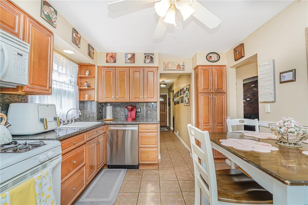 46 Mosely Avenue, Staten  Island, New York, 10312 image 13