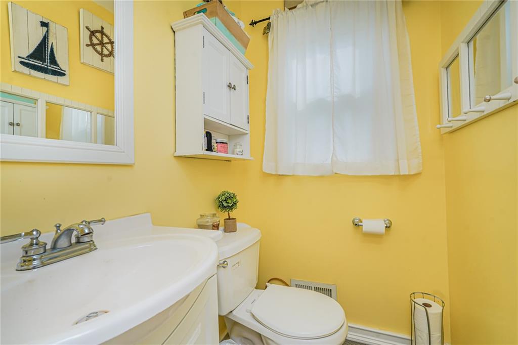 46 Mosely Avenue, Staten  Island, New York, 10312 image 14