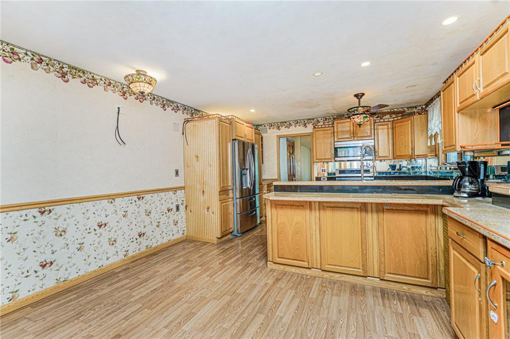 92 Boyce Avenue, Staten  Island, New York, 10306 image 15