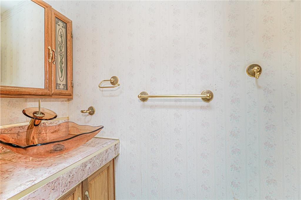 92 Boyce Avenue, Staten  Island, New York, 10306 image 17