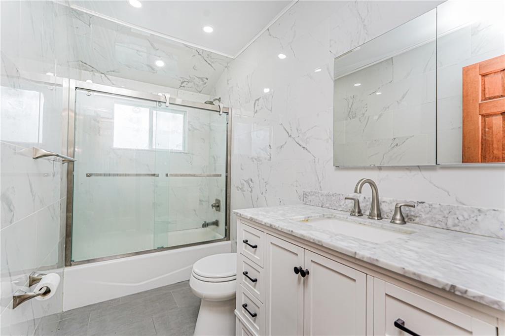 92 Boyce Avenue, Staten  Island, New York, 10306 image 25