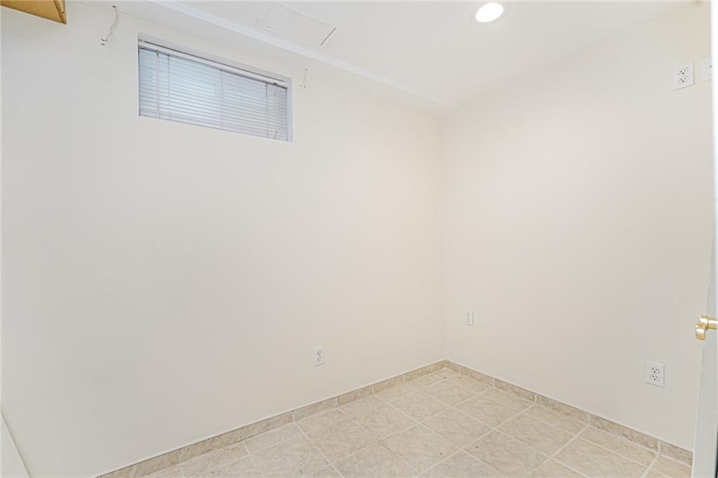 92 Boyce Avenue, Staten  Island, New York, 10306 image 34