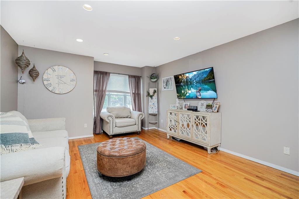 172 Rosedale Avenue, Staten  Island, New York, 10312 image 11