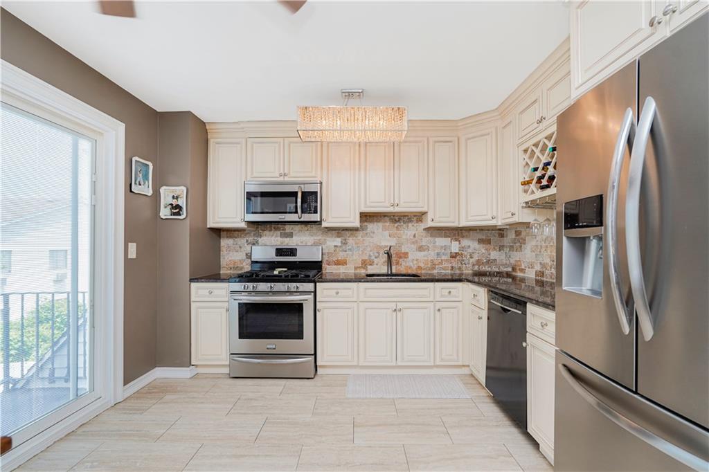 172 Rosedale Avenue, Staten  Island, New York, 10312 image 17