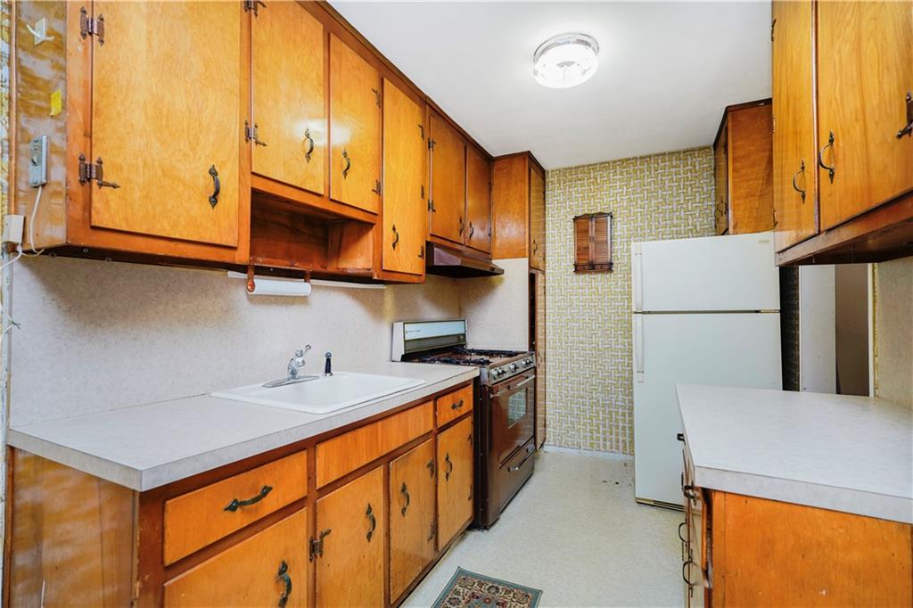 1935 Shore Parkway 8E, Brooklyn, New York, 11214 image 16