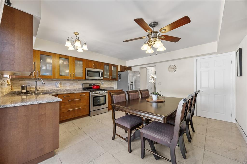 104 Pearsall Street, Staten  Island, New York, 10305 image 11