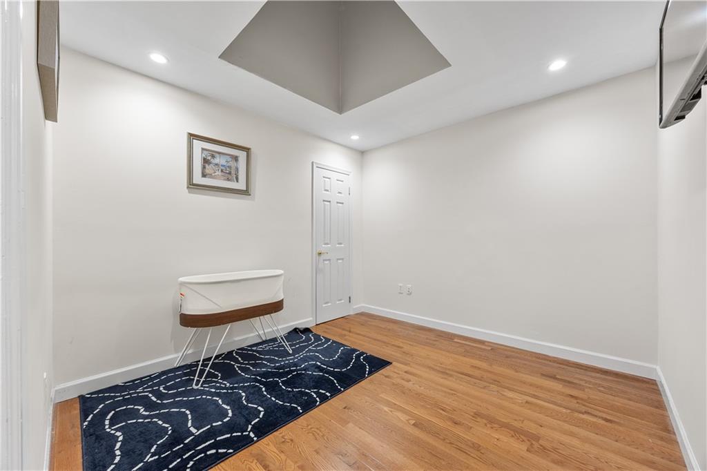 104 Pearsall Street, Staten  Island, New York, 10305 image 14