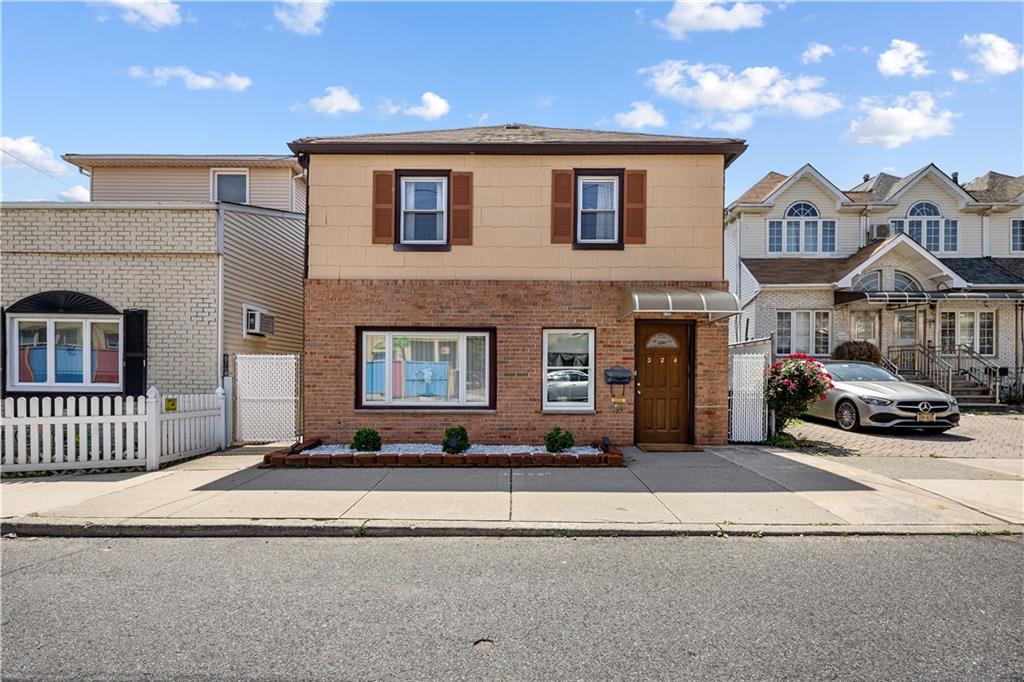 324 Norway Avenue Image 2
