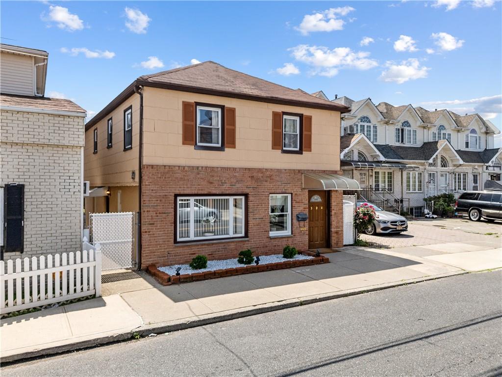 324 Norway Avenue Image 1