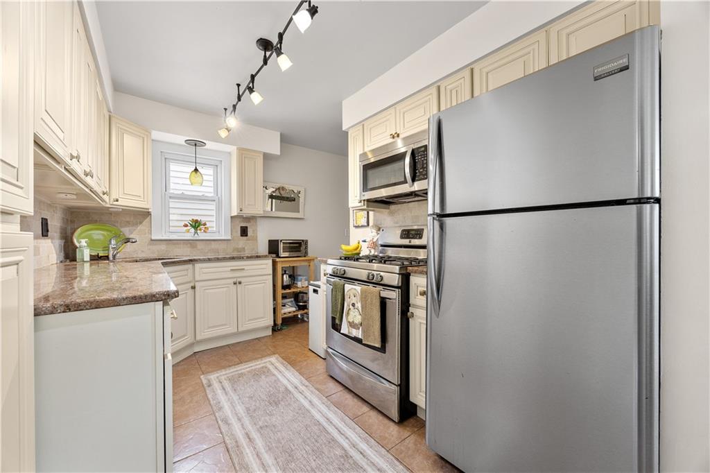 324 Norway Avenue, Staten  Island, New York, 10305 image 18