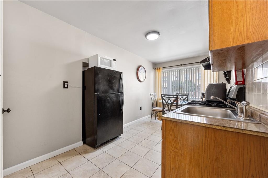 324 Norway Avenue Image 4