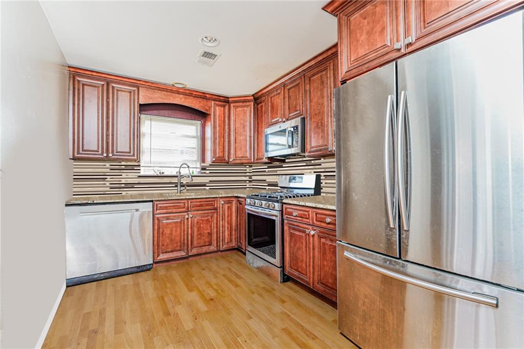 508 New Dorp Lane Image 4