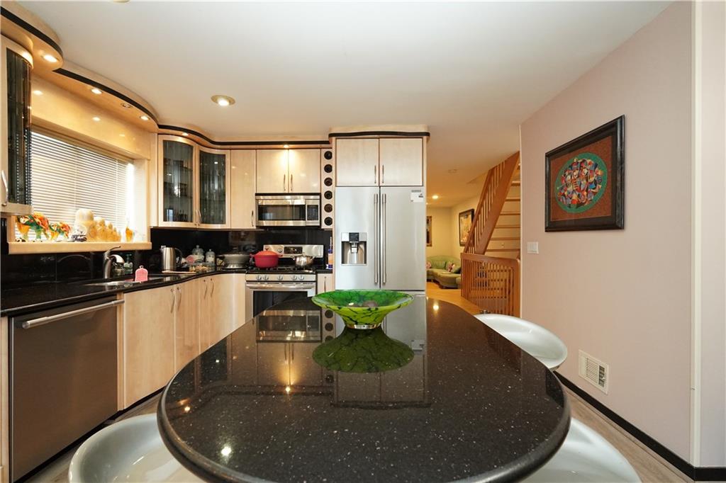 50 Dina Court, Staten  Island, New York, 10306 image 7