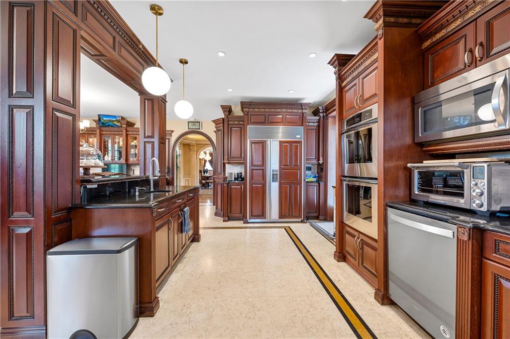 8524 Ridge Boulevard, Brooklyn, New York, 11209 image 17