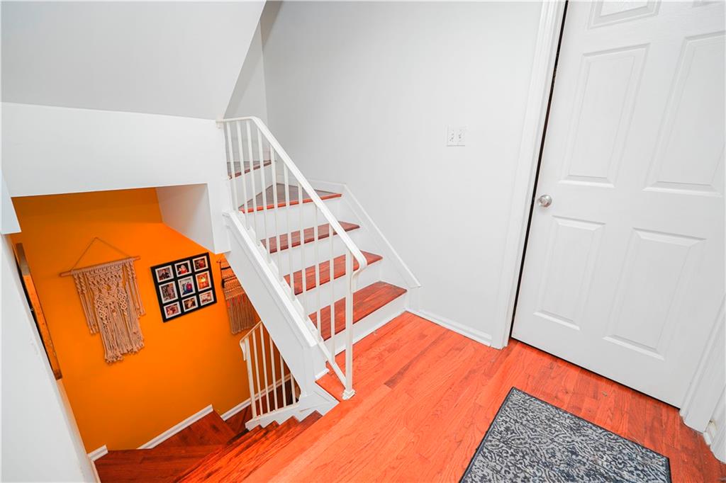 221 Arlo Road, Staten  Island, New York, 10301 image 12