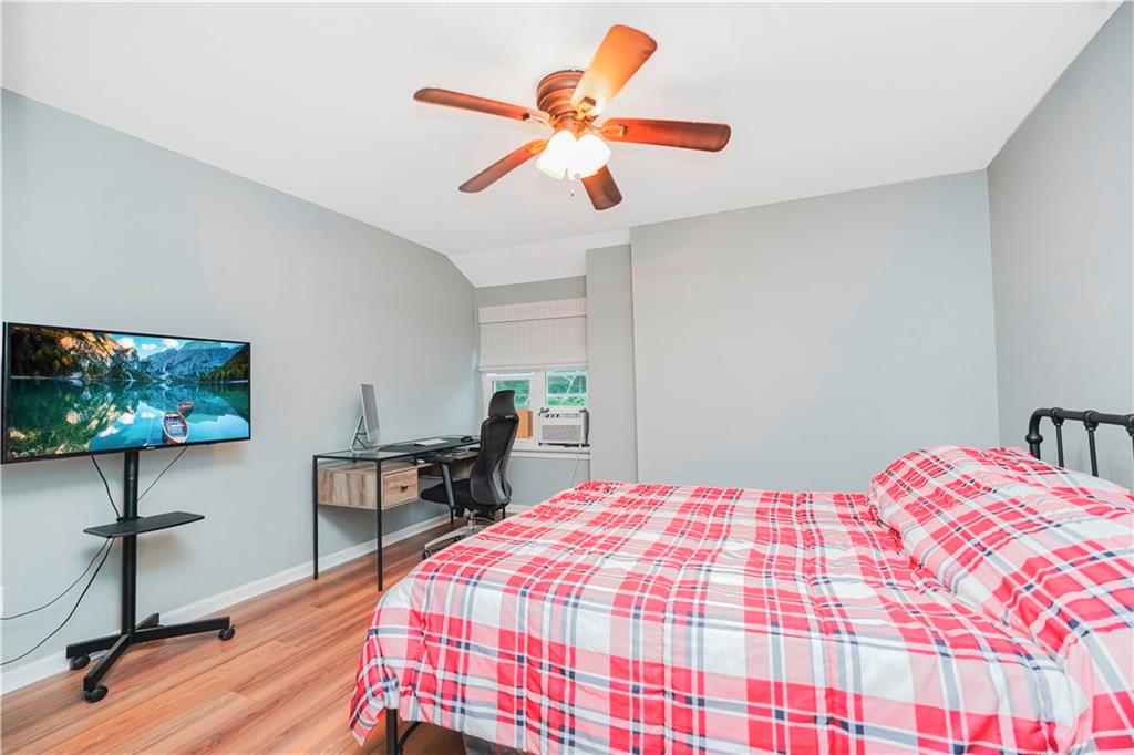 221 Arlo Road, Staten  Island, New York, 10301 image 14