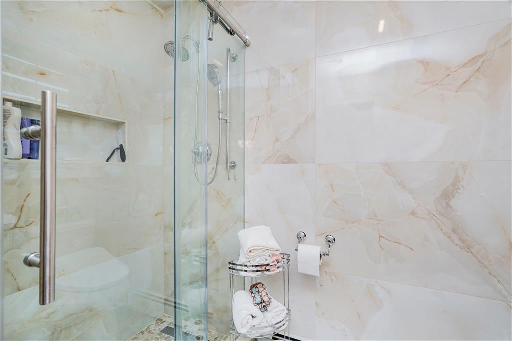 97 Martin Avenue, Staten  Island, New York, 10314 image 24