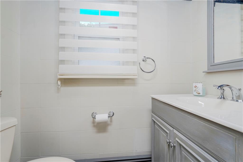 97 Martin Avenue, Staten  Island, New York, 10314 image 32