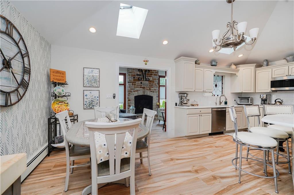 97 Martin Avenue, Staten  Island, New York, 10314 image 8