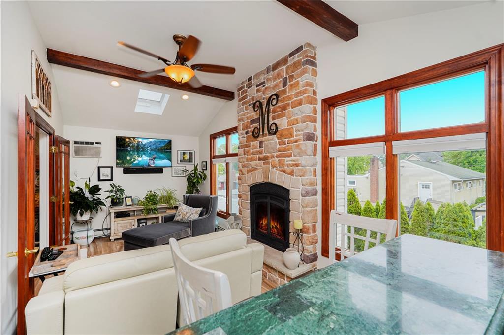 97 Martin Avenue, Staten  Island, New York, 10314 image 10