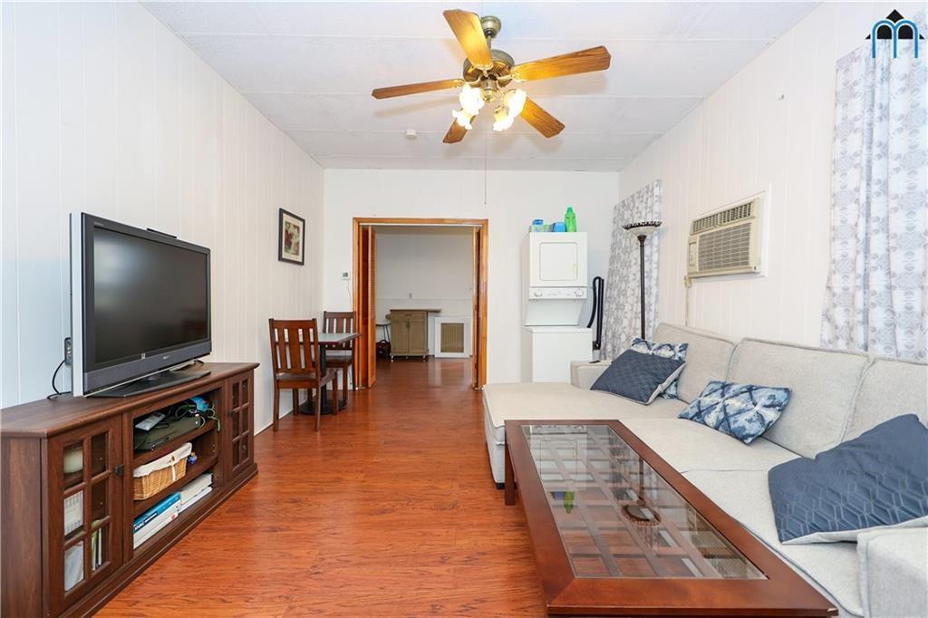 2040 West 7th Street Image 5