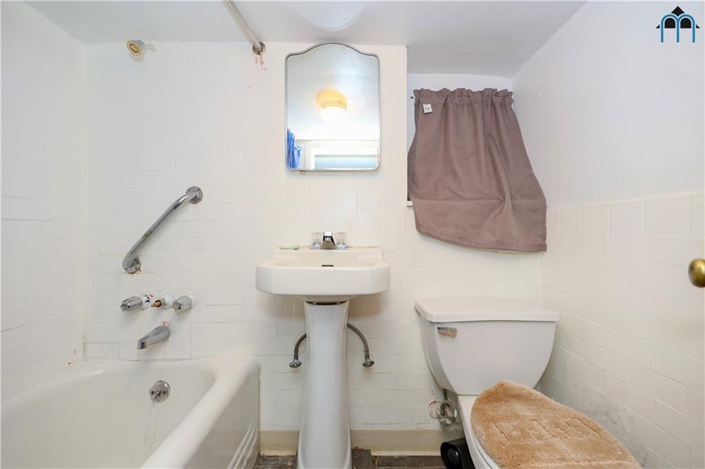 2040 West 7th Street, Brooklyn, New York, 11223 image 11