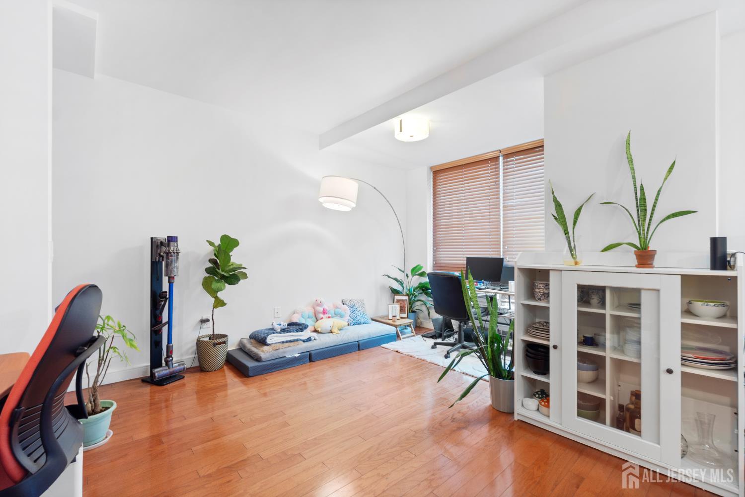 1 Shore Lane, Jersey City, NJ, 07302 image 7