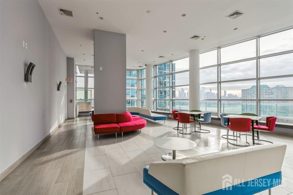 1 Shore Lane, Jersey City, NJ, 07302 image 32