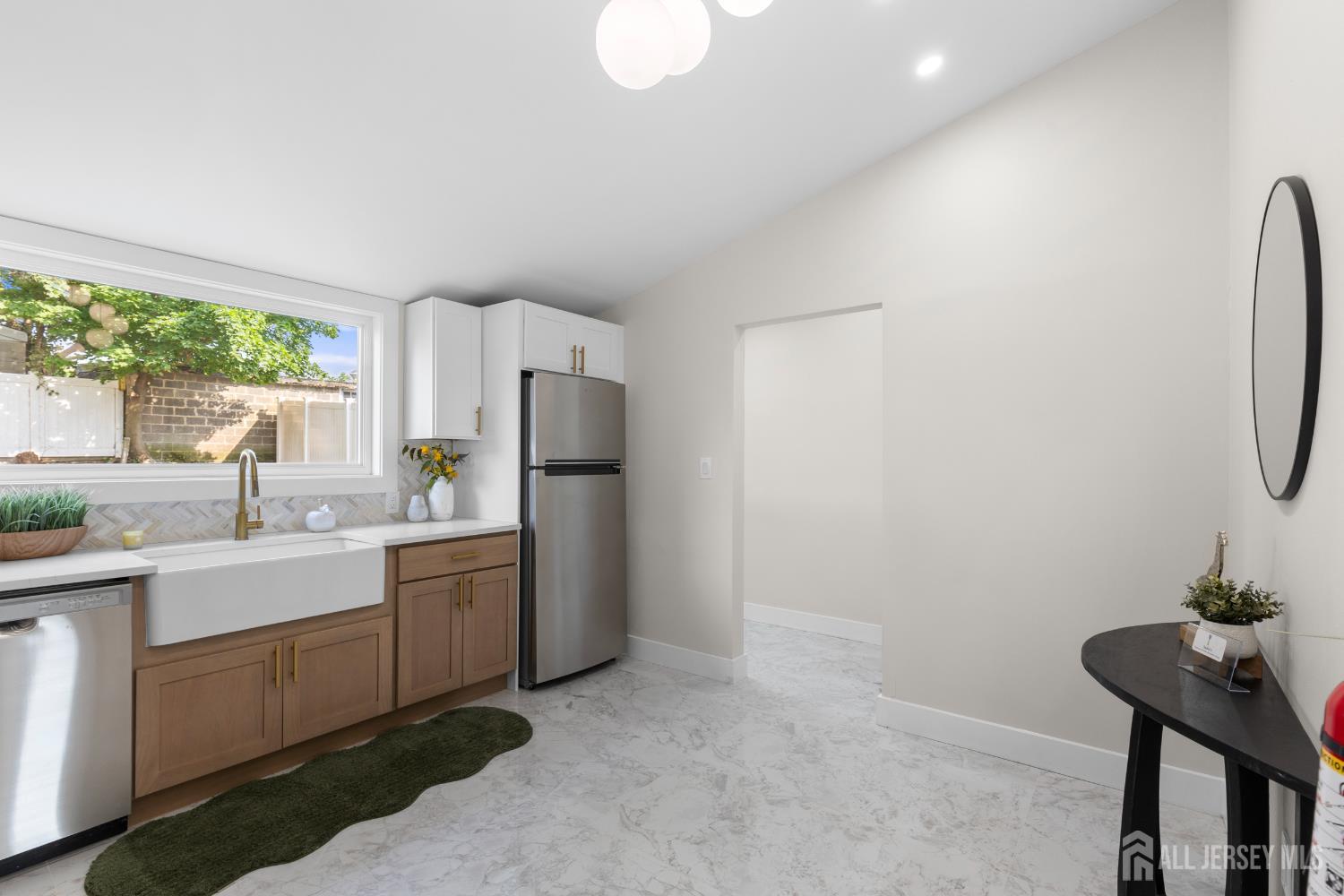 251 church Street, South Amboy, NJ, 08879 image 13