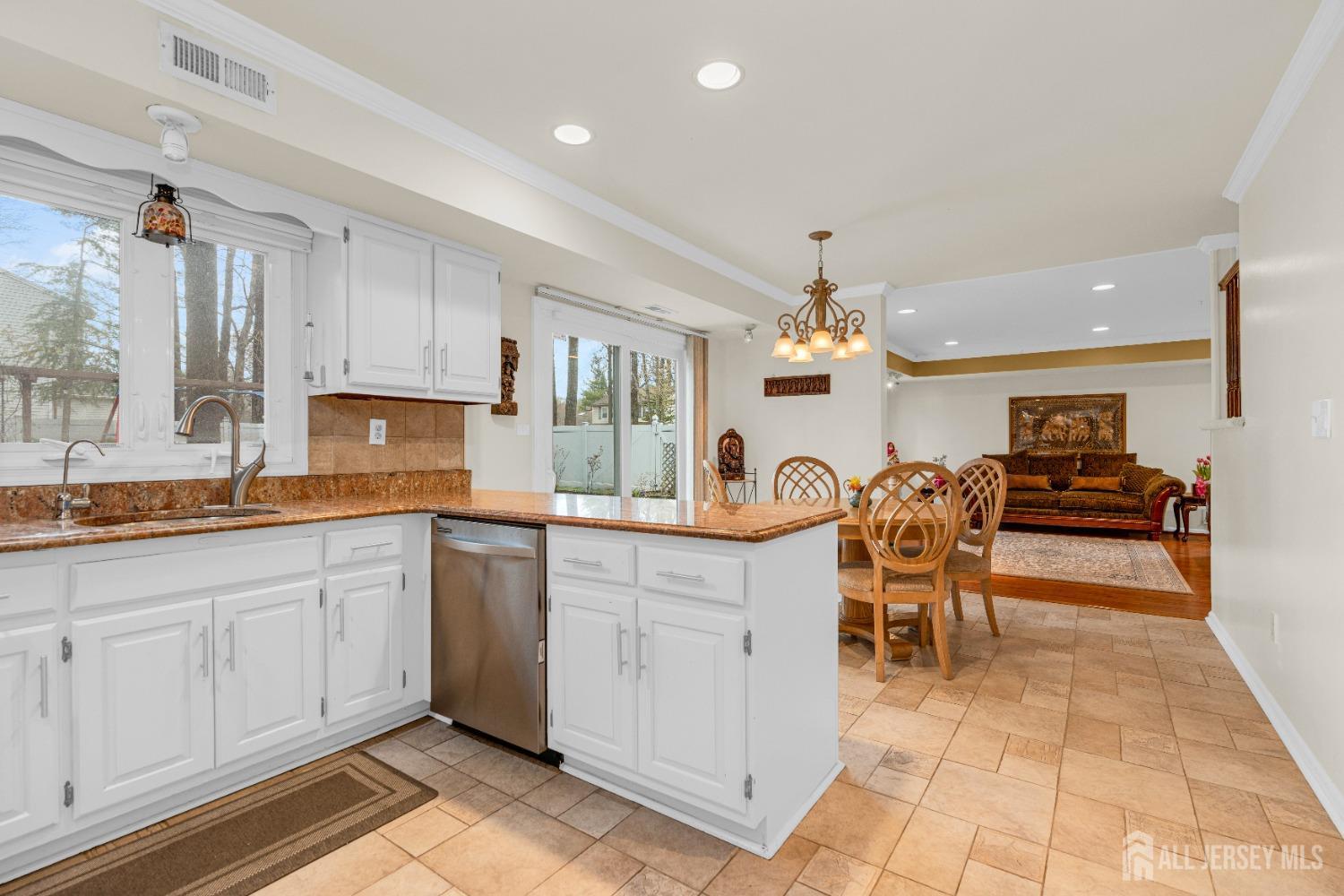 2 Pine Ridge Drive, Edison, NJ, 08820 image 15