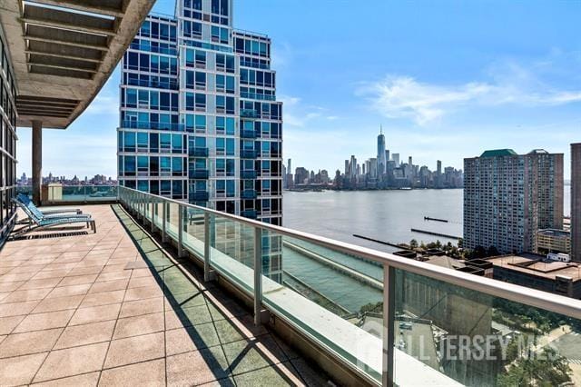 1 Shore Lane, Jersey City, NJ, 07302 image 42