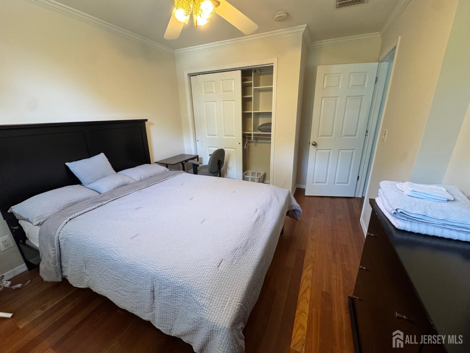 5 Hollywood Street, Edison, NJ, 08820 image 18