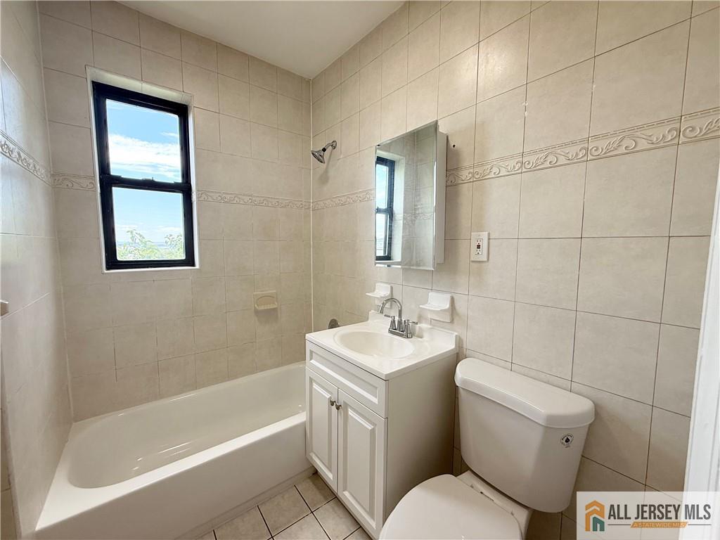 2271 John F Kennedy Boulevard 304, Jersey City, NJ, 07304 image 16
