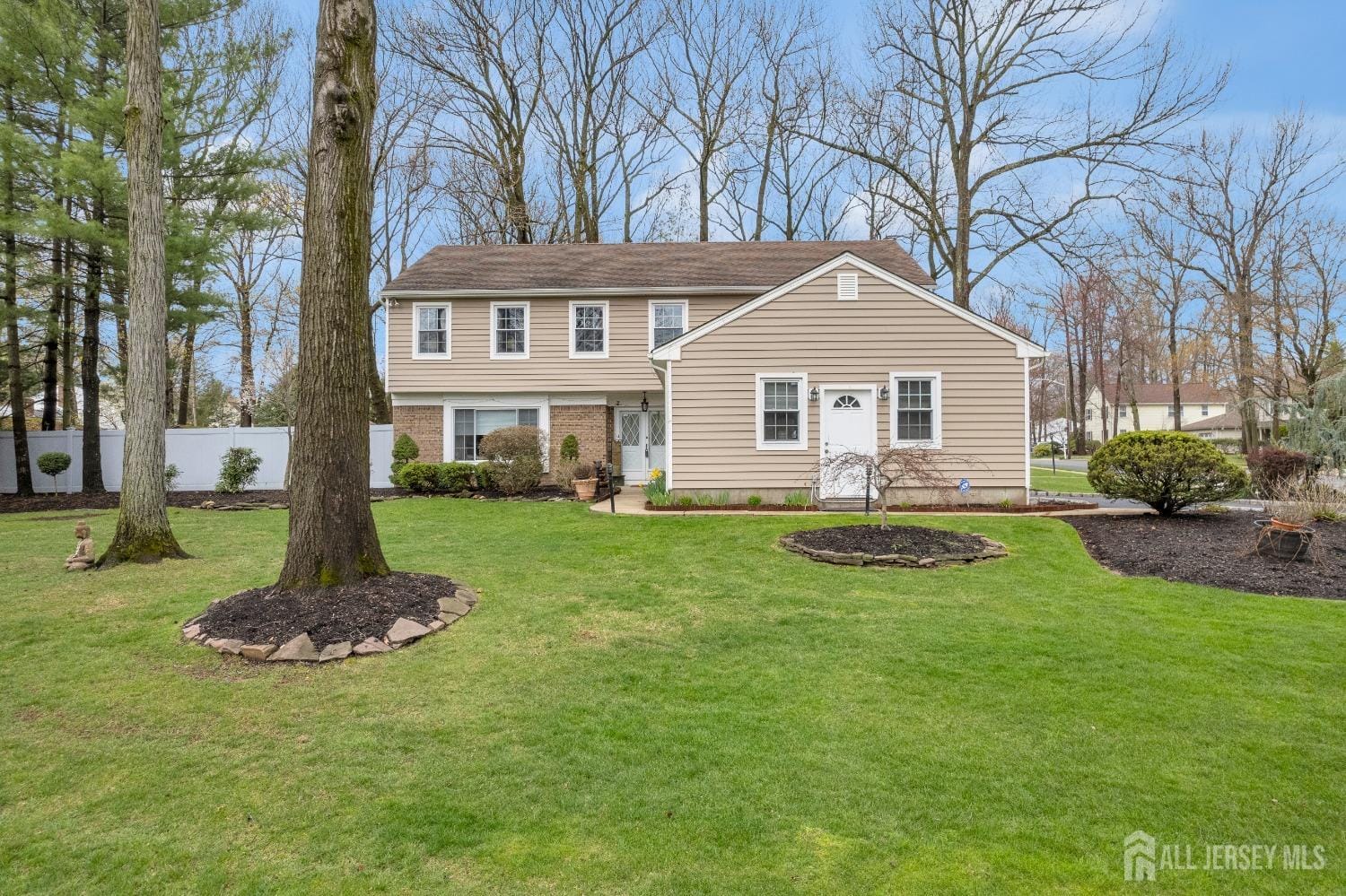 2 Pine Ridge Drive Image 1