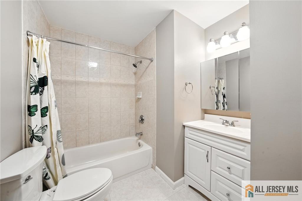 1072 Lake Placid Drive, Toms River, NJ, 08753 image 22