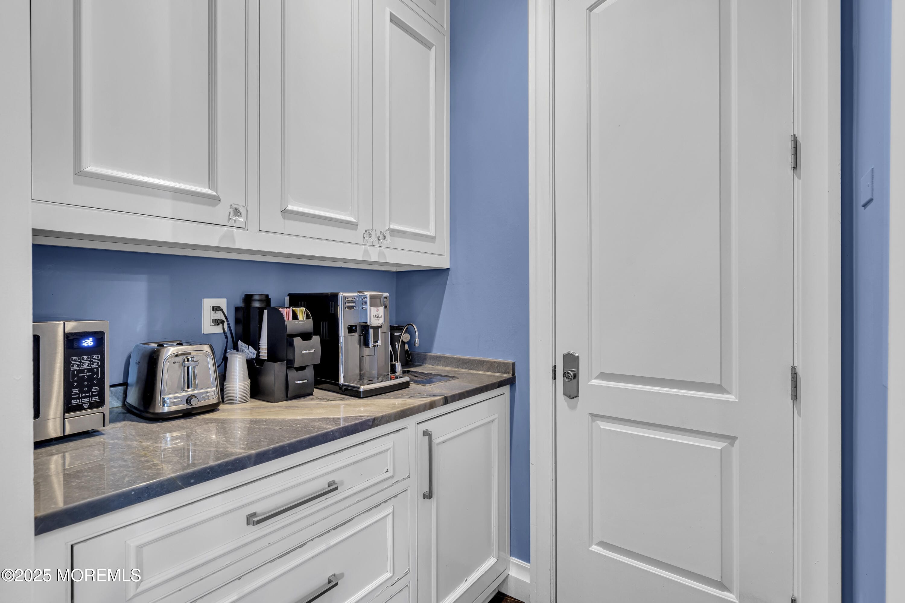 5 Champlain Court, Lakewood, NJ, 08701 image 37