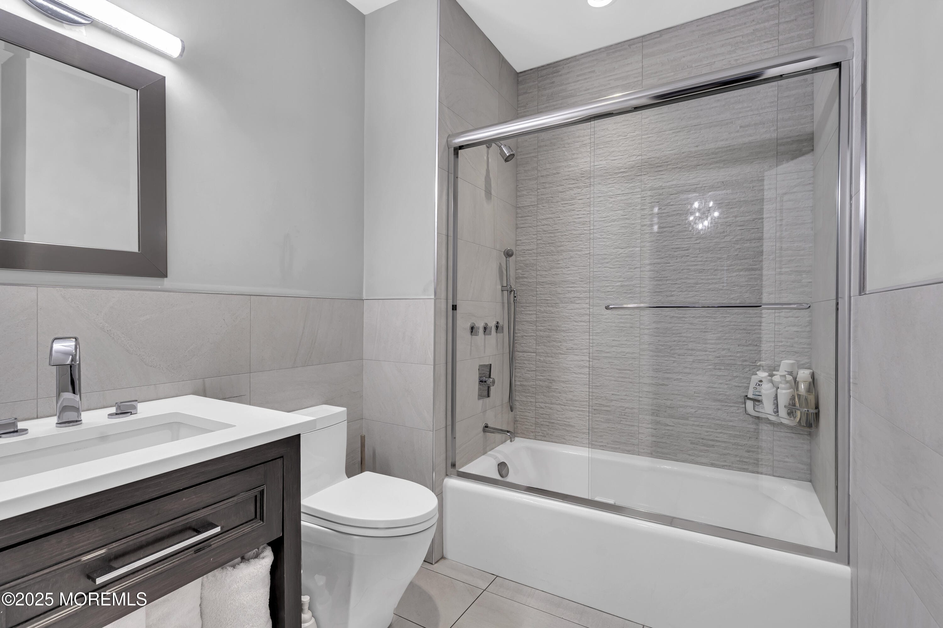 5 Champlain Court, Lakewood, NJ, 08701 image 130