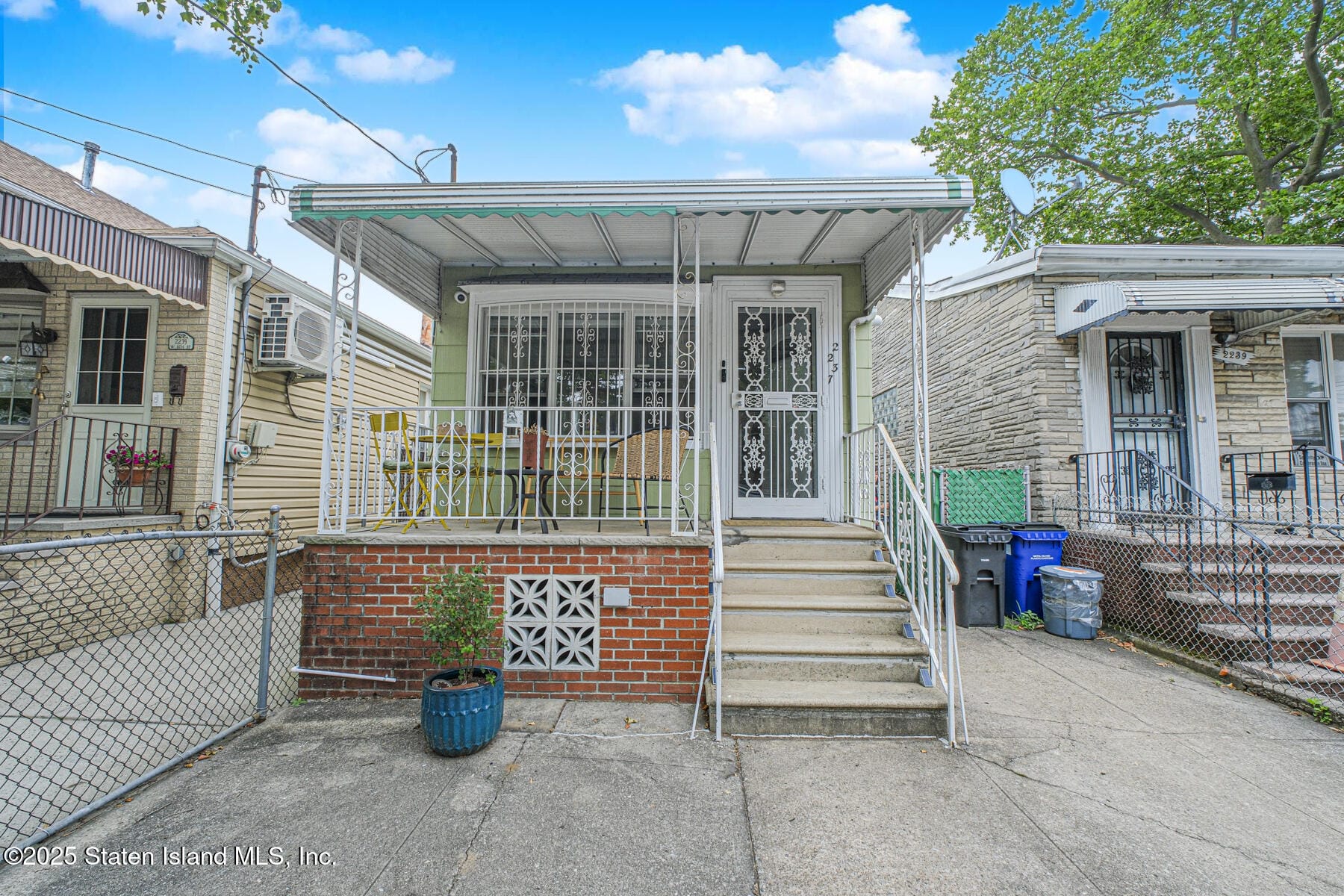 2237 West 6th Street Image 1