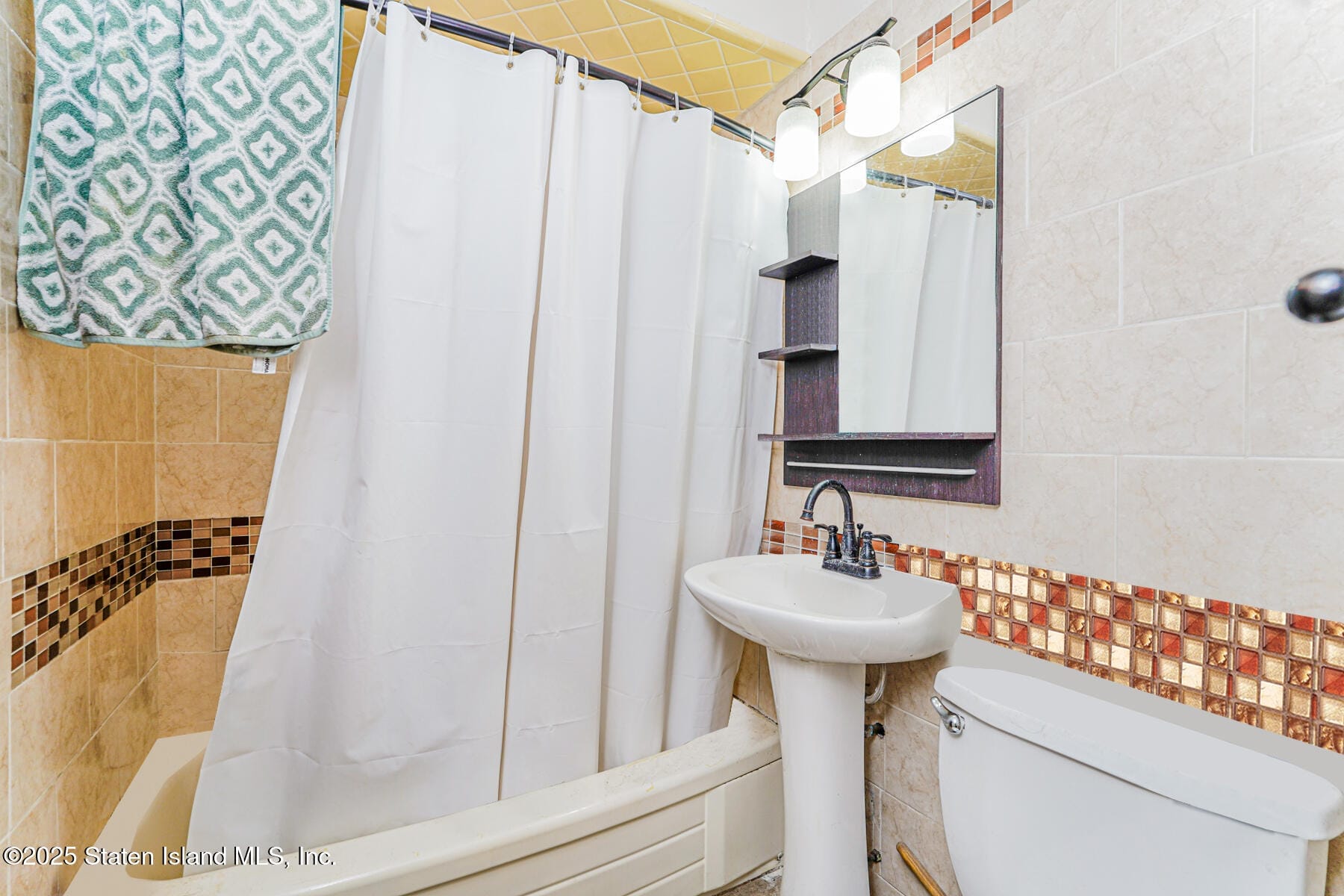 218 Naughton Avenue C, Staten Island, NY, 10305 image 8