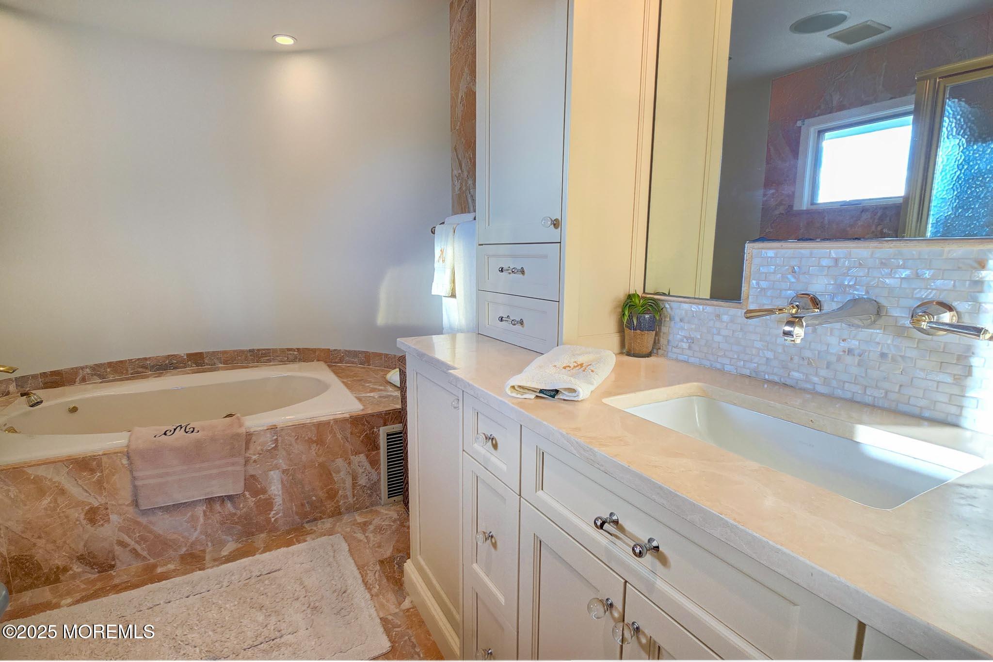 292 Dutchmans Point Road, Mantoloking, NJ, 08738 image 32