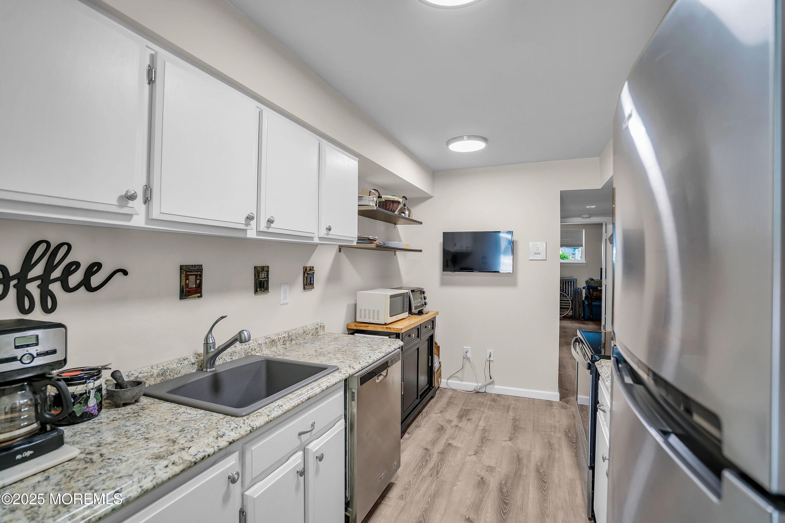 200 Portland Road E4, Highlands, NJ, 07732 image 16