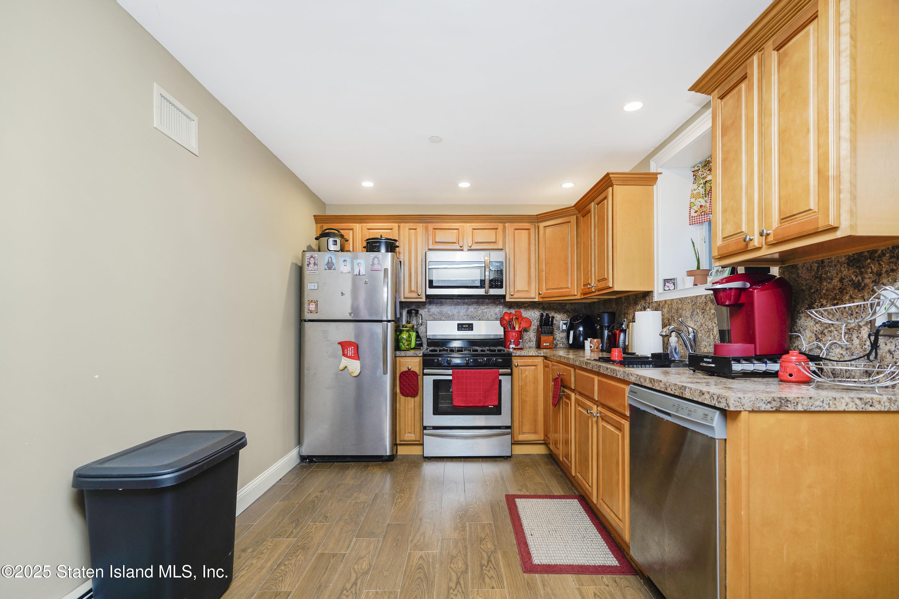 254 Wood Avenue, Staten Island, NY, 10307 image 39