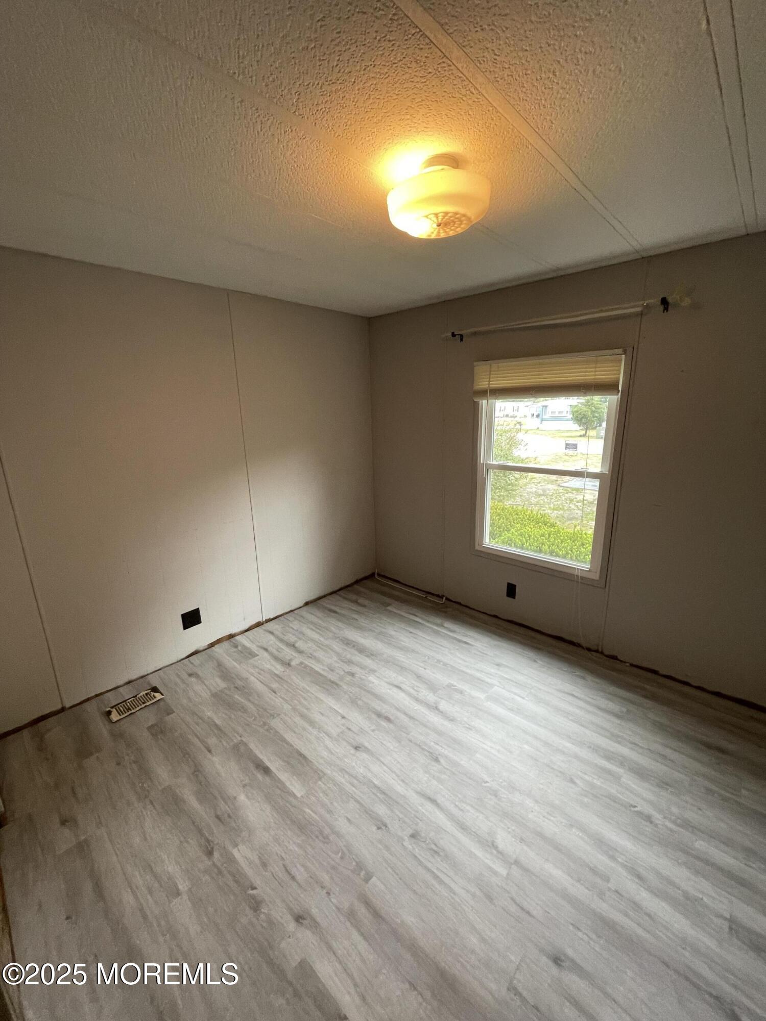 12 Pigeon Court, Whiting, NJ, 08759 image 7