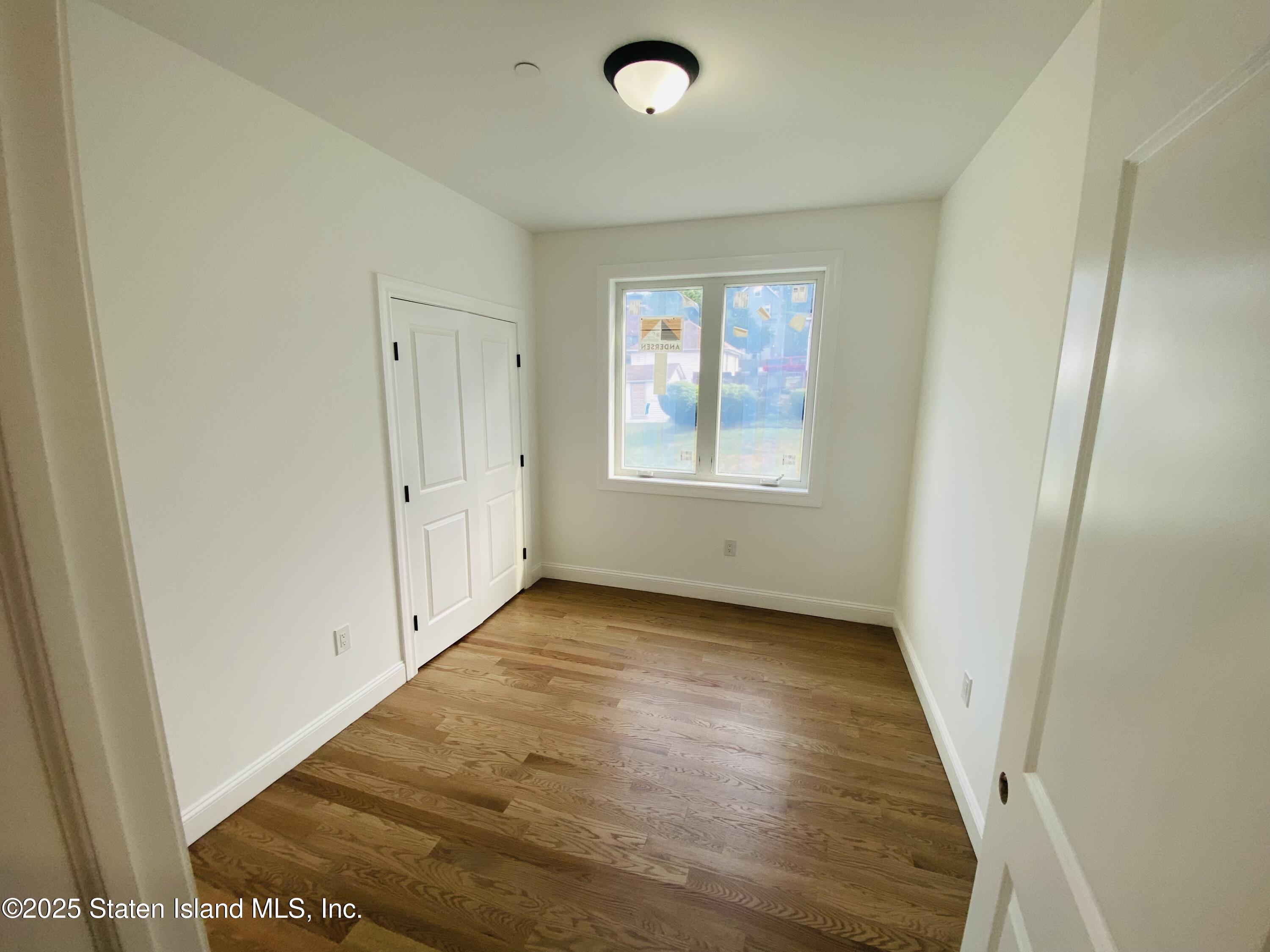 20 Brown Place, Staten Island, NY, 10305 image 7