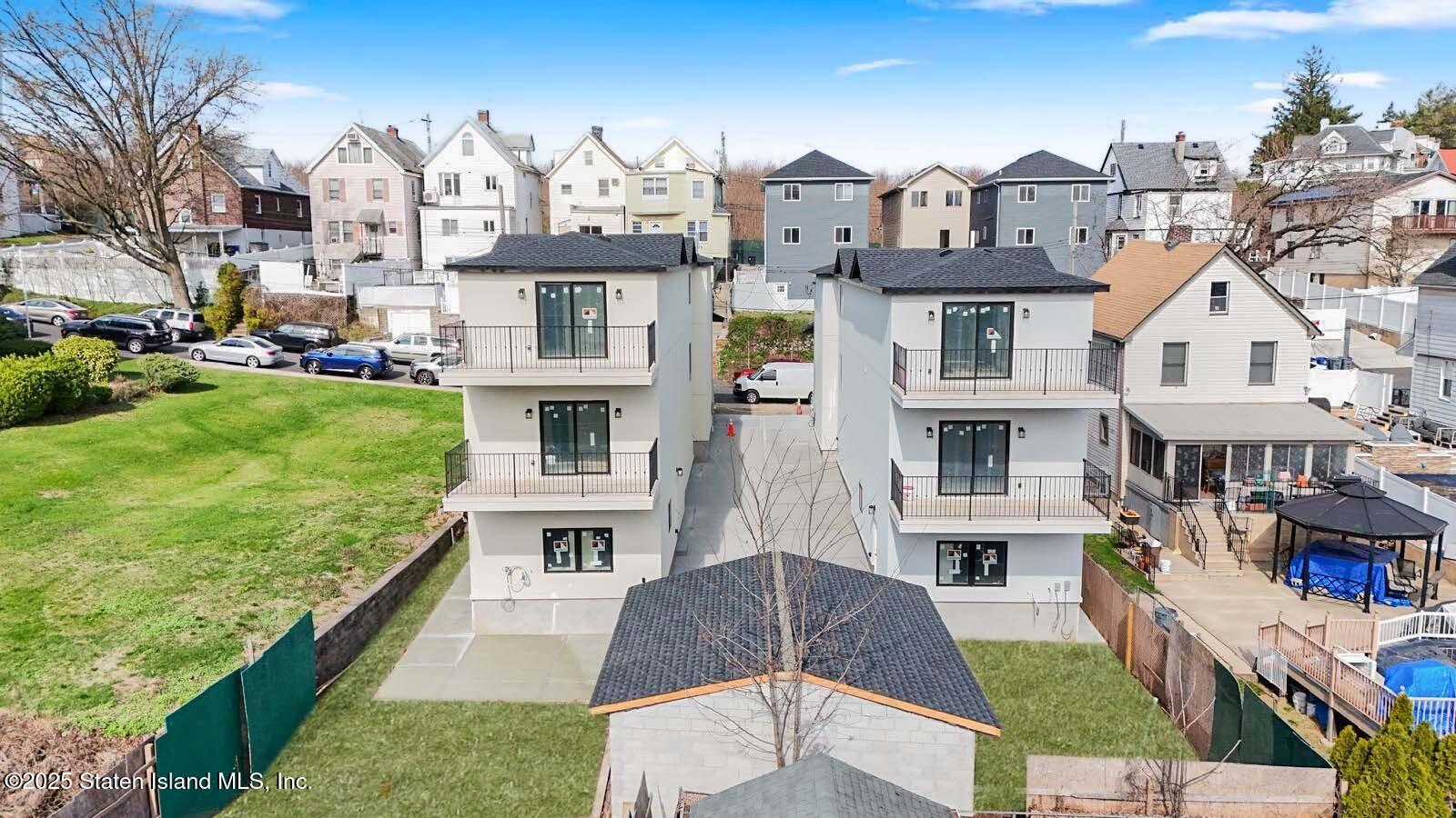 20 Brown Place, Staten Island, NY, 10305 image 18