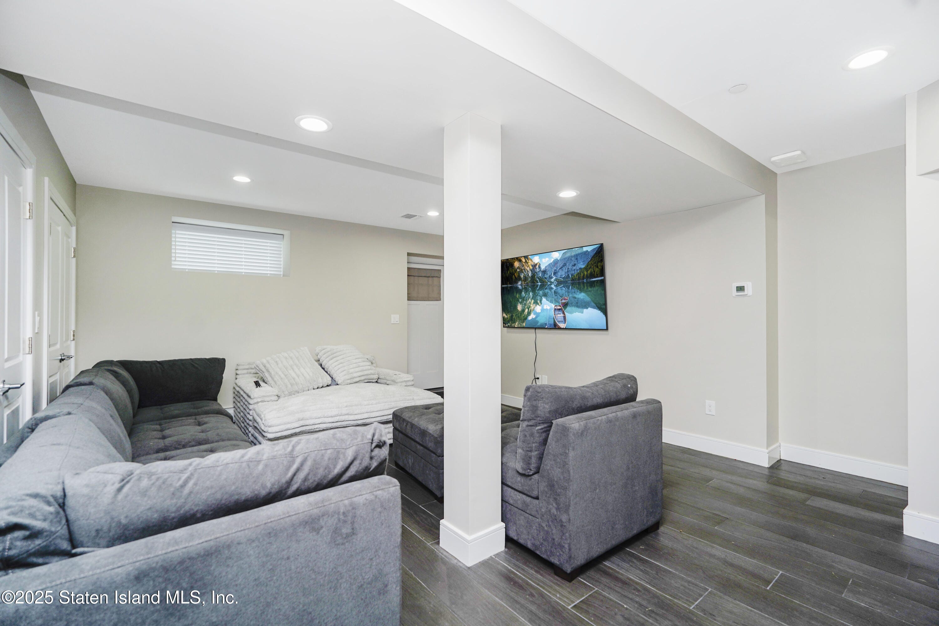 108 Giffords Lane, Staten Island, NY, 10308 image 33