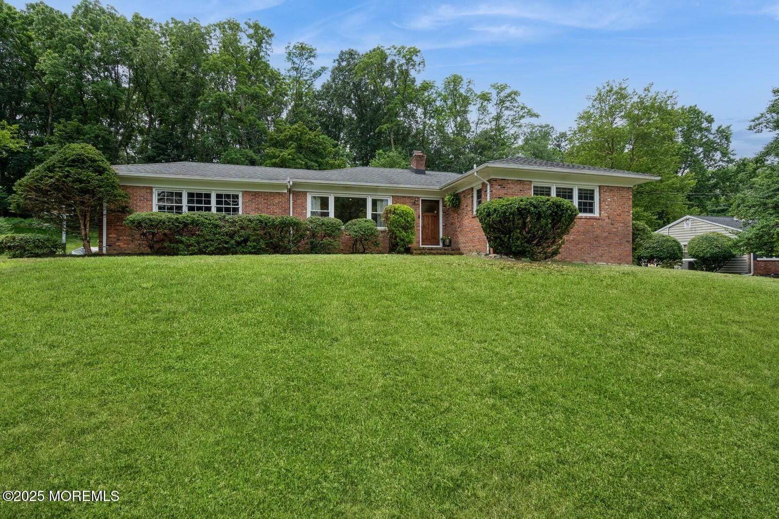 68 Iler Drive Image 1