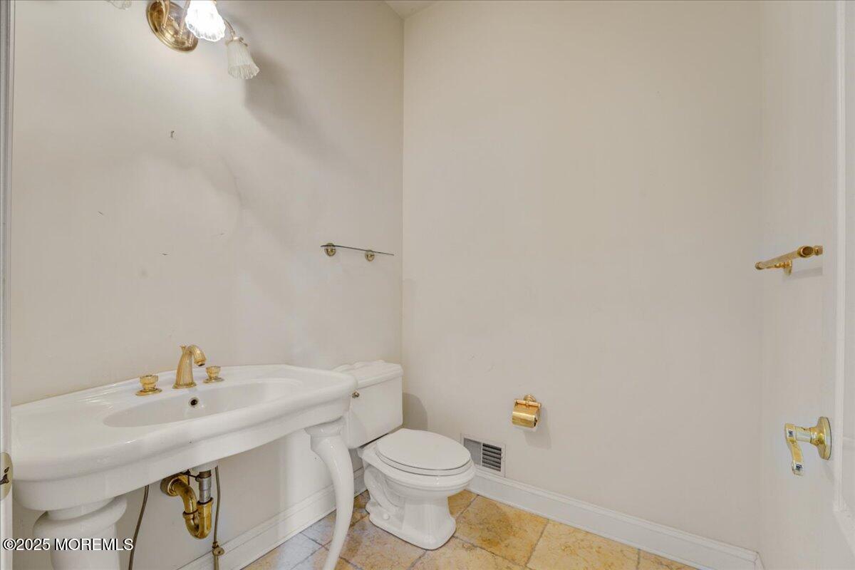 97 Stone Hill Road, Colts Neck, NJ, 07722 image 20