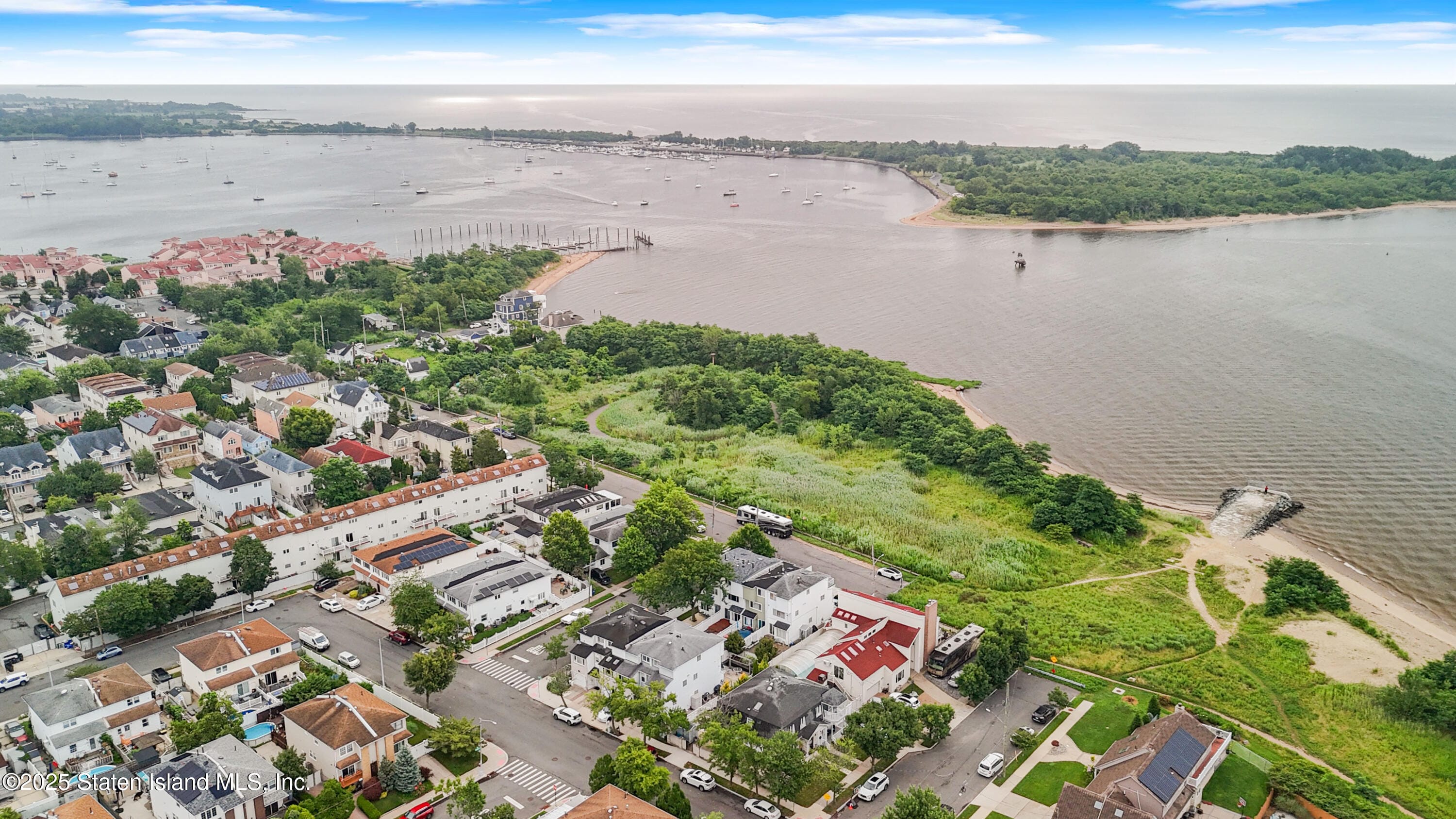 292 Tennyson Drive, Staten Island, NY, 10308 image 32