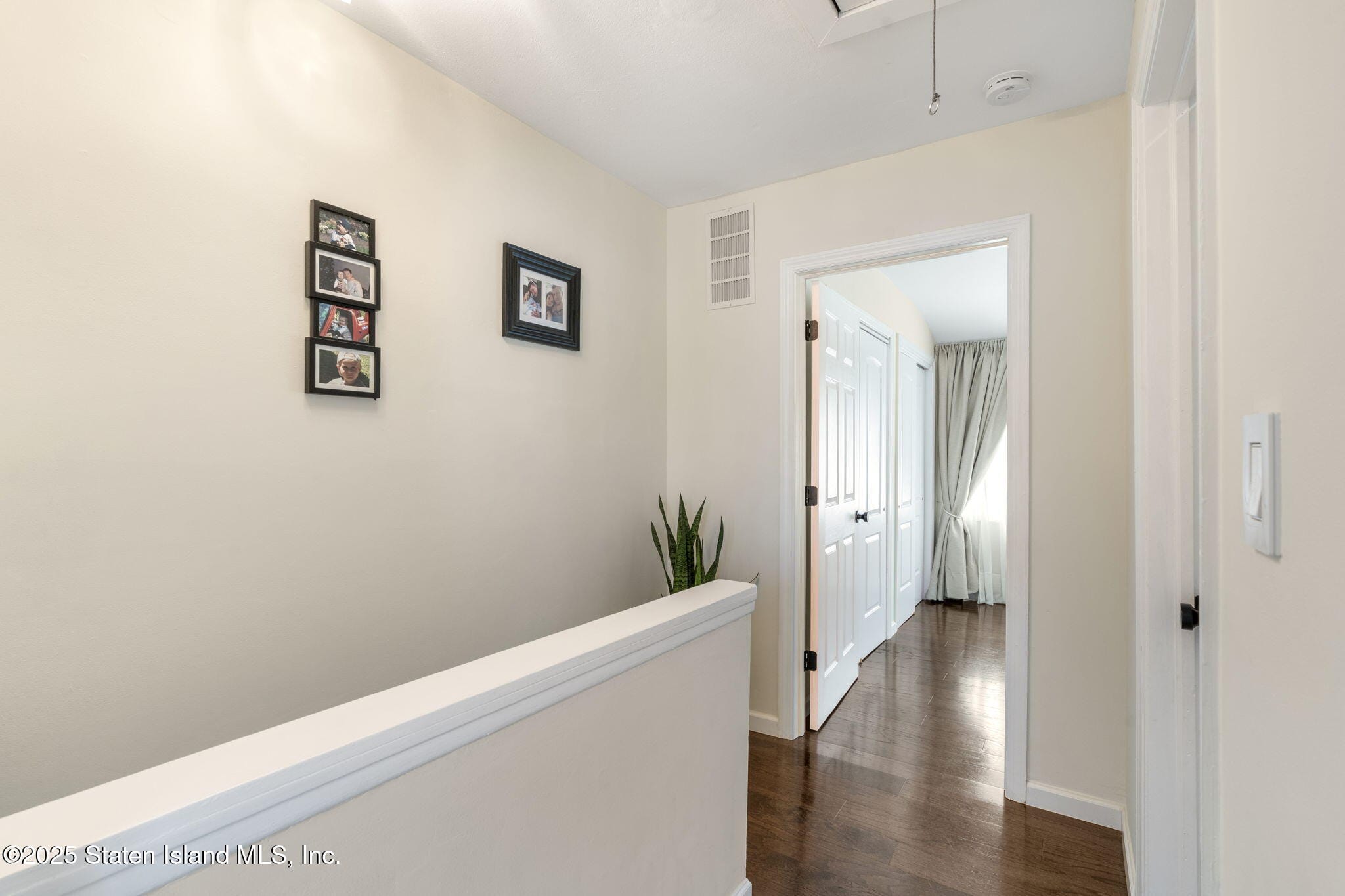 141 Hampton Green, Staten Island, NY, 10312 image 16